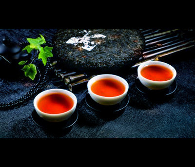 怎样判断茶叶有没有加香精，如何判断茶叶是否添加了香精？
