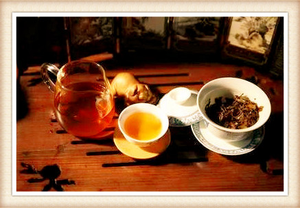 喝茶对胃不好的人有影响吗，探讨茶叶对胃部健的影响：适合胃不好人群的饮品选择吗？